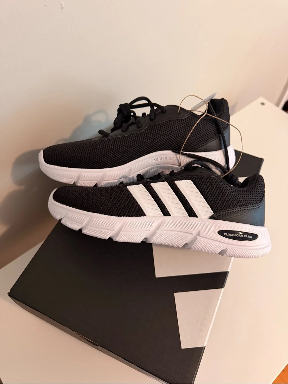 🆕Adidas Woman Sneakers